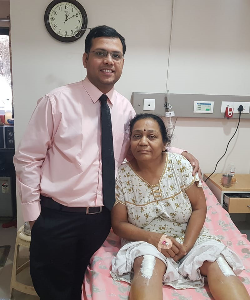 Knee replacement case 52