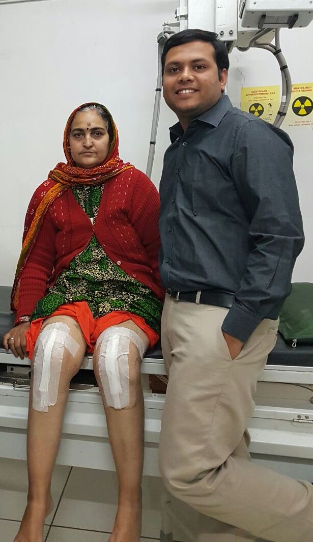 Knee replacement case 80